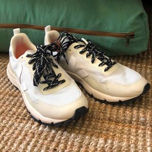 NEW Veja running shoes